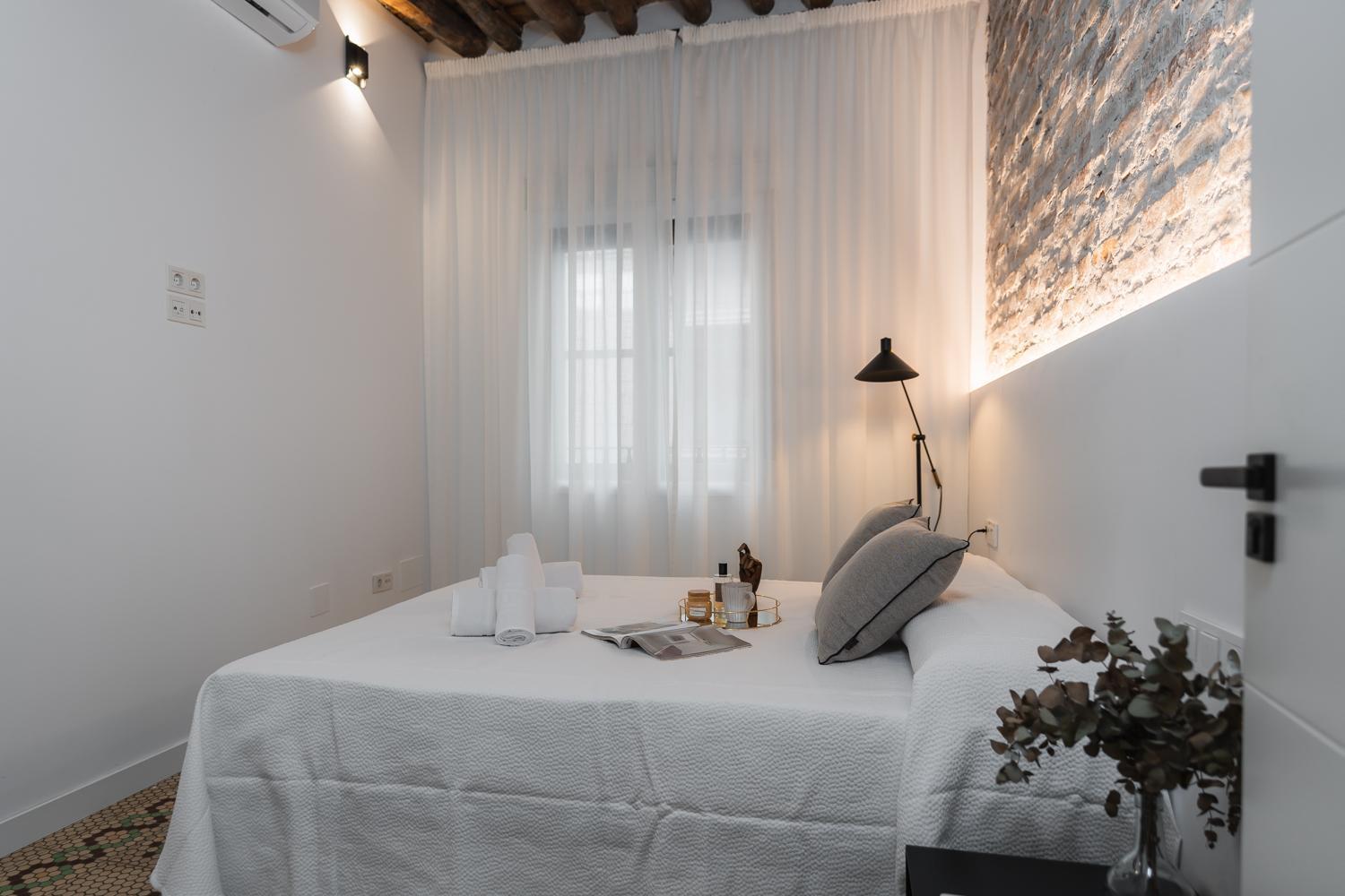 Tuguest Buensuceso Apartment Granada Exterior photo